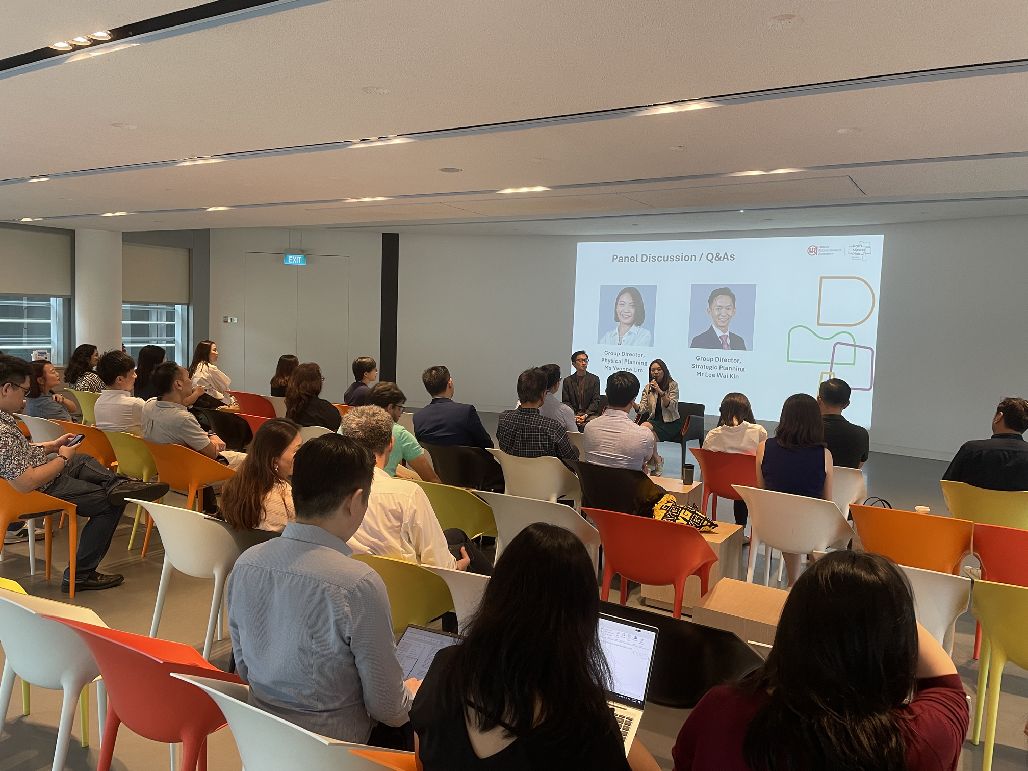 Photo of Sharing on DMP2025 with Singapore Business Federation